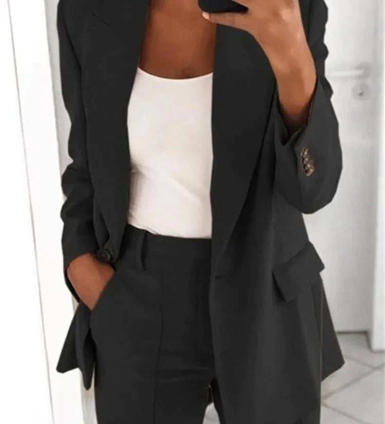 Elegant woman two piece suit | 1 + 1 Gratis